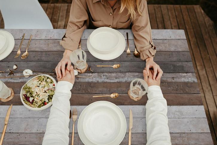 tafellinnen tafelkleed rond groot strijkvrij tafellaken, Huis en Inrichting, Keuken | Textiel, Tafelkleed of Tafelzeil, Overige kleuren
