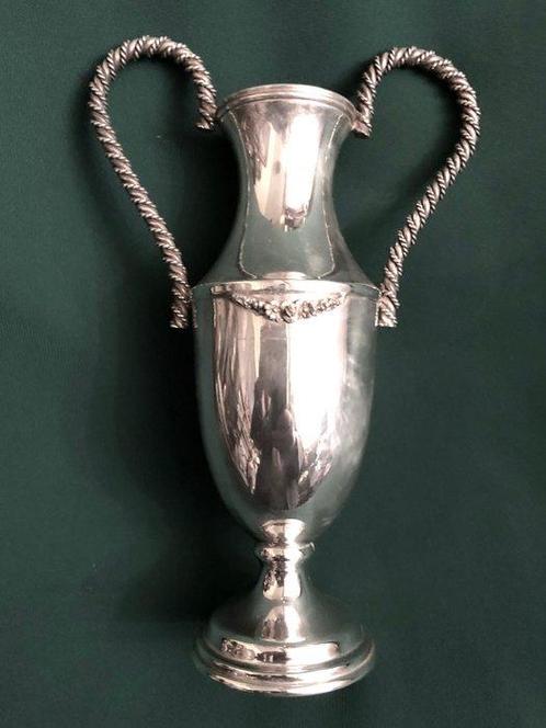 CC207 - Vaas - Een 925/000 massief zilveren argento, amfoor,, Antiek en Kunst, Antiek | Goud en Zilver