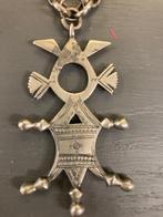 Ketting met zuidkruishanger - Zilver - Noord-Afrika - 20e