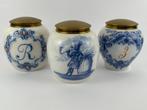 Tabakspot (3) - Porselein, Messing - Een set Nederlandse, Antiek en Kunst