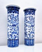 Vaas (2) -  Schitterende Set Blauwe Chinoiserie Vazen - 30, Antiek en Kunst