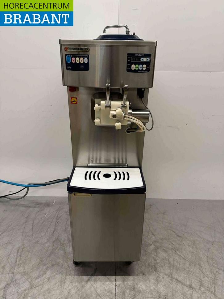 RVS Nissei Softijsmachine Milkshake NA3331 NA-3331 400V, Zakelijke goederen, Horeca | Keukenapparatuur, Gebruikt, Ophalen of Verzenden