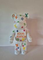 henq - Bearbrick louis vuiton color edition