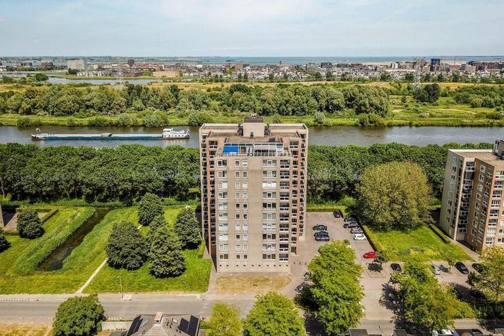 Appartement te huur 3 kamers, Diemen, Huizen en Kamers, Huizen te huur, Direct bij eigenaar, Amsterdam, Appartement