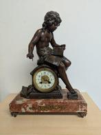 Figurale pendule - Marmer, Legering, Messing - 1850-1900 -