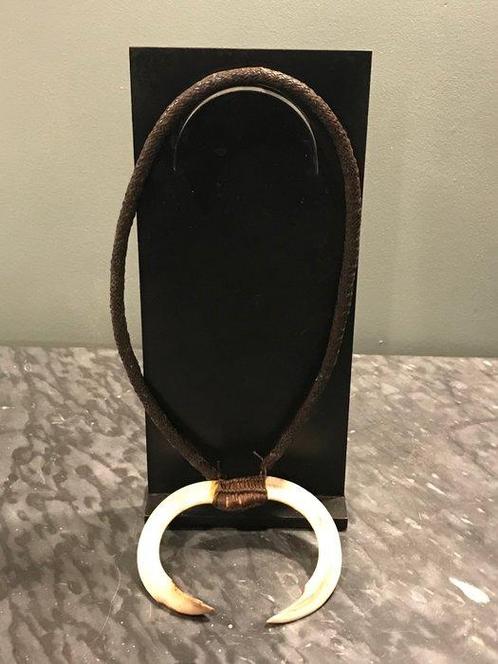 Papoea ceremoniële ketting - Papoea-Nieuw-Guinea (Zonder, Antiek en Kunst, Kunst | Niet-Westerse kunst