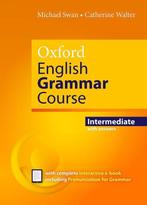 Oxford English Grammar Course Intermediate wit 9780194414876, Boeken, Studieboeken en Cursussen, Verzenden, Zo goed als nieuw