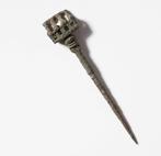 Nabije Oosten Brons kleding-/haarnaald met decoratie 6,3 cm, Sieraden, Tassen en Uiterlijk, Antieke sieraden