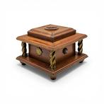 Krat - Walnoot - Neoklassieke juwelenkistje