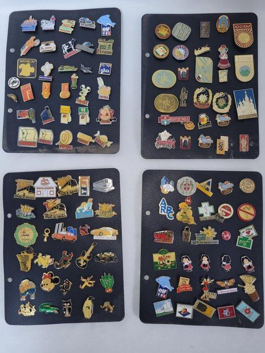 Collectie merkartikelen - Grote lot van +100 pins –, Antiek en Kunst, Antiek | Speelgoed