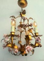 Prachtige Italiaanse kroonluchter met porseleinen rozen -, Antiek en Kunst