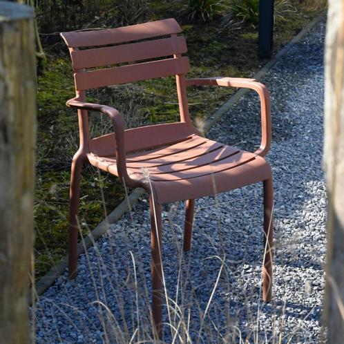 Zayn terrasstoel - terracotta, Huis en Inrichting, Stoelen, Nieuw, Ophalen of Verzenden