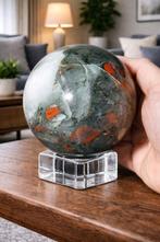 Heliotrope Jasper Sphere uit Zuid-Afrika | Dragon Blood