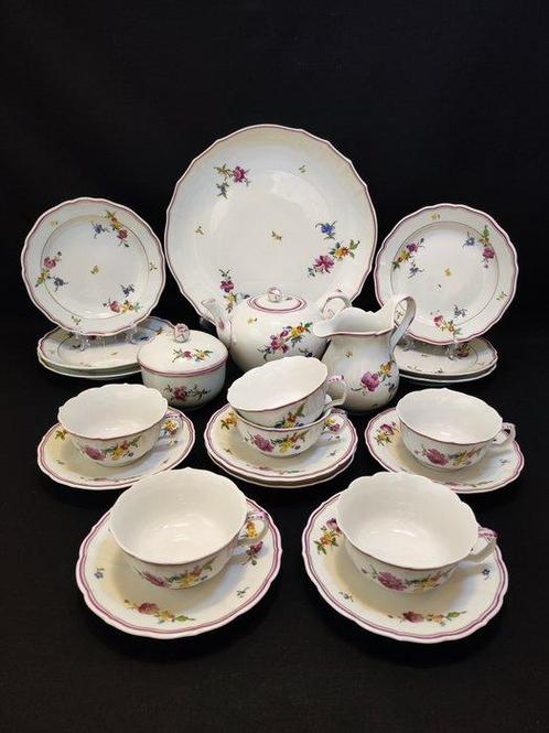 Meissen - Theeservies (22) - für 6 Personen Blumenmalerei, Antiek en Kunst, Antiek | Meubels | Tafels