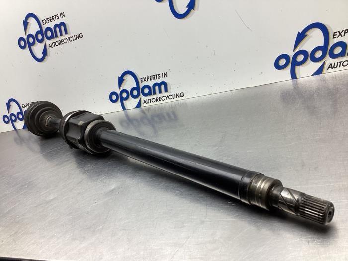 Aandrijfas rechts-voor Volvo 8252059 m66, Auto-onderdelen, Remmen en Aandrijving, Gebruikt, Ophalen of Verzenden