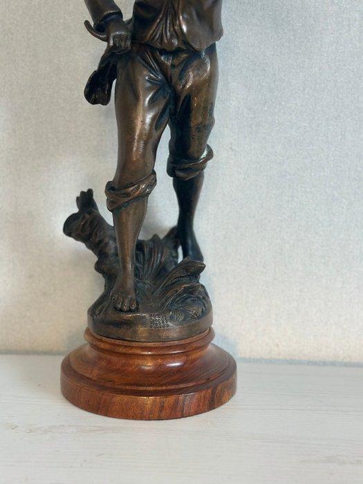 After L & F Moreau - sculptuur, The Grape Picker - 44 cm -, Antiek en Kunst, Antiek | Keramiek en Aardewerk