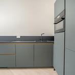 Gemeubileerde studio te huur aan Spoorsingel gevonden in Bev, Huizen en Kamers, 35 tot 50 m², Overige regio's