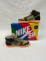 Nike - Dunk High - Sneakers - Maat: EU 44 - Nieuw met tags, Nieuw
