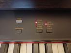 Digitale piano yamaha CLP 820, Muziek en Instrumenten, Piano's, Gebruikt, Bruin, Digitaal, Ophalen of Verzenden