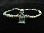 Oud-Egyptisch Armband gemaakt van faience-mummiekralen met