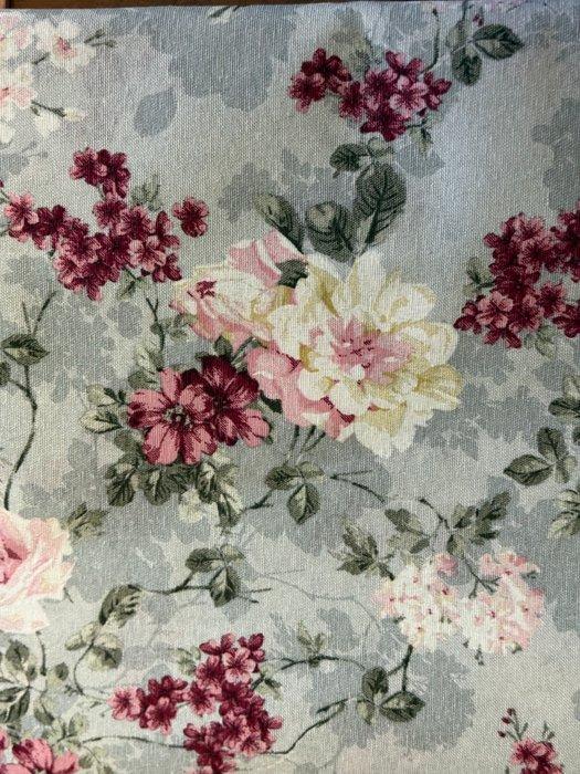 glamour chic stof met bloemachtig patroon van peonieën -, Antiek en Kunst, Antiek | Kleden en Textiel