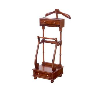 Mahonie dressboy beschikbaar voor biedingen