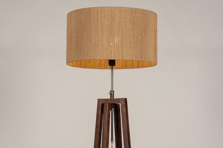 Rietveld Vloerlampen - Bruin, Naturel - Hout, Touw, Huis en Inrichting, Lampen | Vloerlampen, Verzenden