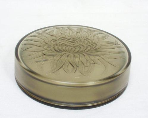 Verlys - Doos - Geperst rookglas - Art Deco Bonbonnière, Antiek en Kunst, Antiek | Glas en Kristal