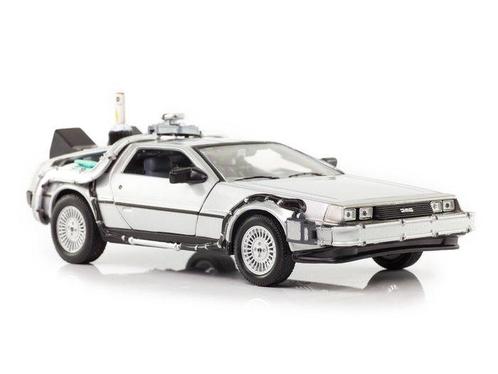 Welly 1:24 - Modelauto - DeLorean Time Machine - Back To The, Hobby en Vrije tijd, Modelauto's | 1:5 tot 1:12