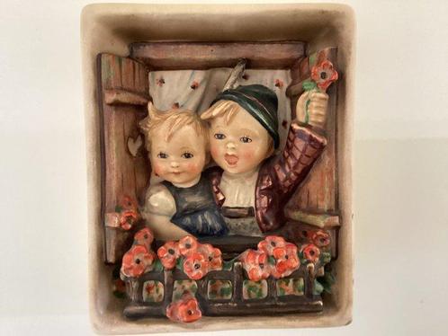 Goebel - Beeldje - Vacation time TMK 1 - Keramiek, Antiek en Kunst, Curiosa en Brocante