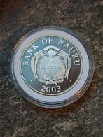Nauru. 10 Dollars 2003 Vatikan San Pietro Skulpturmünze, 1