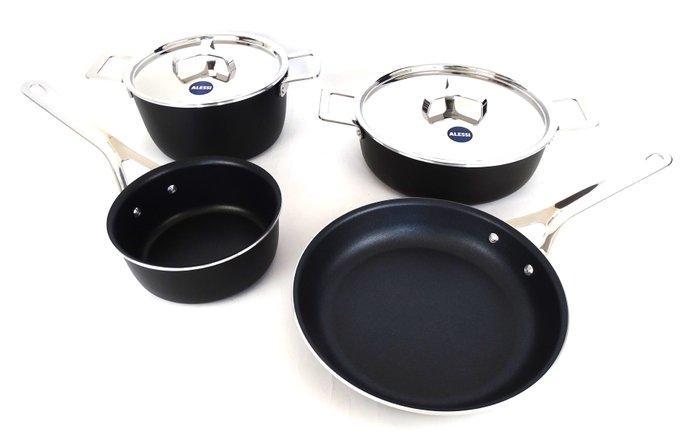 Alessi - Jasper Morrison - Kookpottenset (4) - Pots&Pans -, Antiek en Kunst, Antiek | Meubels | Tafels