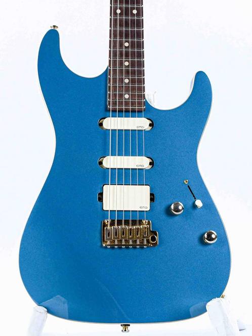 Suhr Standard Legacy Pelham Blue 2022 (Elektrische Gitaren), Muziek en Instrumenten, Snaarinstrumenten | Gitaren | Elektrisch