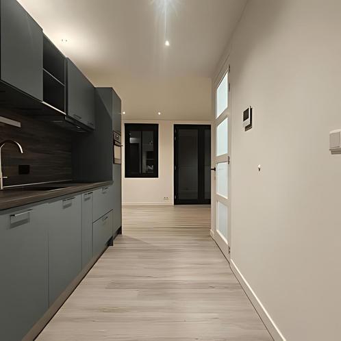 Hoogwaardig gerenoveerd appartement in het centrum van Zwoll, Huizen en Kamers, Huizen te huur, Direct bij eigenaar, Overijssel