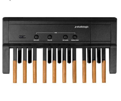 Studiologic MP-117 Midi bass pedaal, Muziek en Instrumenten, Keyboards