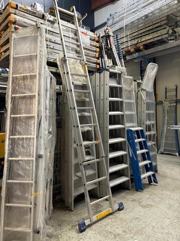 Luxe demo ladder 3 x 8 beschikbaar voor biedingen