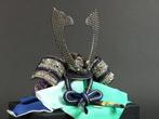 Harnas - Japan - Samuraihelm (Kabuto) display — Zilveren