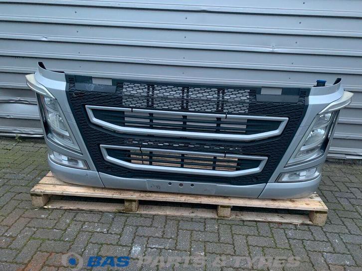 Bumper Volvo FH4 82139942, Auto-onderdelen, Vrachtwagen-onderdelen, Gebruikt, Volvo, Carrosserie en Plaatwerk, Ophalen
