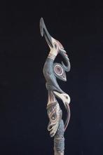 Ceremoniële fluit van de Iatmül uit het Midden Sepik -