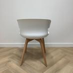 Design  stoel COVE van Dorigo, wit - beuken, Huis en Inrichting, Stoelen, Ophalen of Verzenden, Gebruikt, Stof, Eén