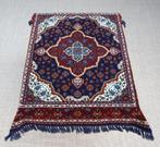 Smyrna tafelkleed Cordoba 3 (99 euro karpetten, Vloerkleden), Antiek en Kunst, Ophalen of Verzenden