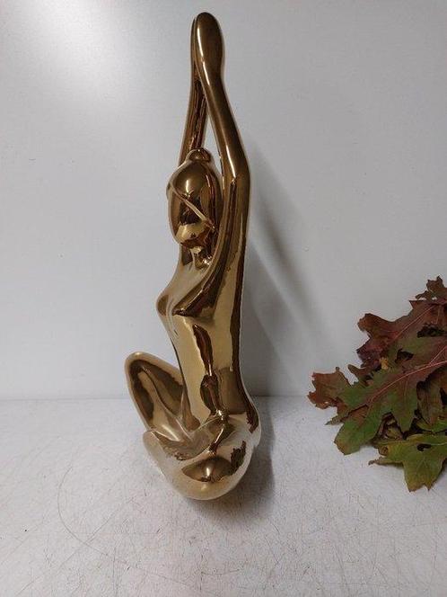 Beeld, ceramic statue of Yoga Lady - 48 cm - Keramiek, Antiek en Kunst, Curiosa en Brocante