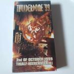 Thunderdome 99 VHS nieuw in seal, Cd's en Dvd's, VHS | Documentaire, Tv en Muziek, Verzenden, Gebruikt
