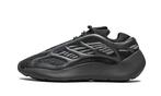 Adidas Yeezy 700 V3 Dark Glow - maat 42 (Sneakers, Schoenen), Kleding | Dames, Schoenen, Verzenden, Nieuw, Sneakers of Gympen