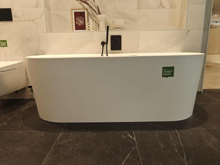 Back to wall vrijstaand bad mat wit 180x80cm - 0036, Doe-het-zelf en Verbouw, Sanitair, Bad, Nieuw, Ophalen