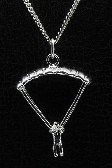 Zilveren Parachutist groot ketting hanger, Sieraden, Tassen en Uiterlijk, Kettinghangers, Verzenden