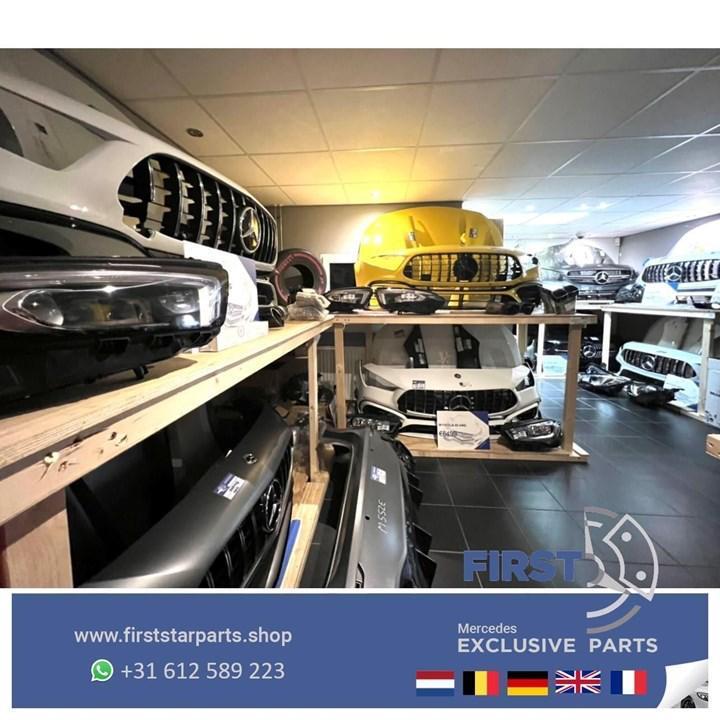 DIV. MERCEDES AMG ONDERDELEN VOORKOP BUMPER MOTORKAP KOPLAMP, Auto-onderdelen, Carrosserie en Plaatwerk, Gebruikt, Mercedes-Benz