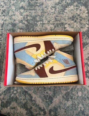 Nike - Jordan 1 Mid SE Fearless Maison Chateau Rouge - beschikbaar voor biedingen