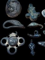 Oud-Romeins Brons, Lot of 13 Pieces Mix Sieraden appliqué