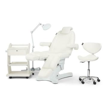 Pedicure set | Behandelstoel | Tabouret |Trolley | Loupelamp beschikbaar voor biedingen
